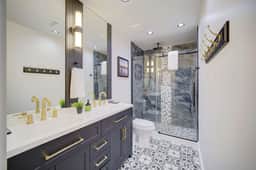 Beachside Destin Oasis! 2bd Townhome-walk to Beach