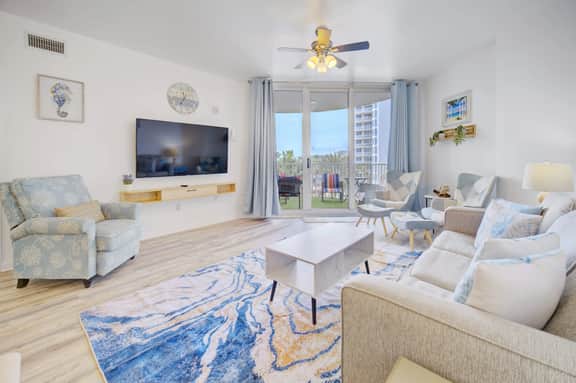 The Palms: 4th flr-Jr Ste, Poolside view | Destin