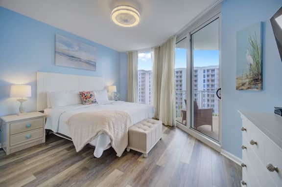 Palms of Destin| 9th flr Jr Suite|Lagoon Pool View