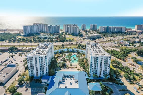 Palms of Destin: 2BR 9th Flr Oasis | Lagoon Pool/Gulf View